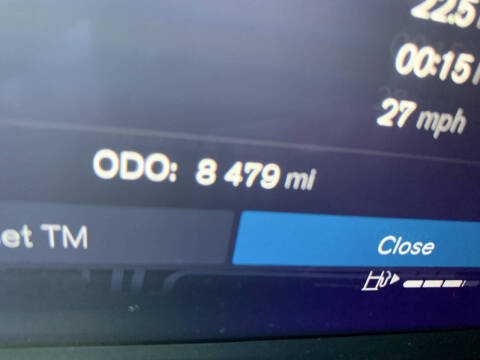 2025 Volvo XC60 B5 Plus Dark Theme