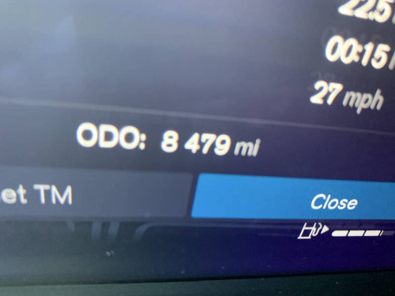 2025 Volvo XC60 B5 Plus Dark Theme