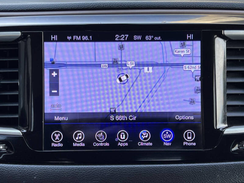 2017 Chrysler Pacifica Touring-L