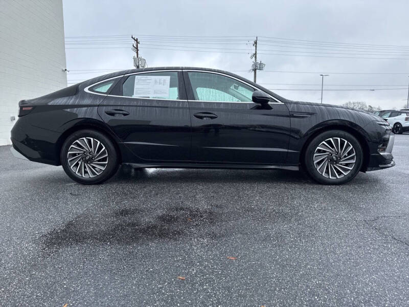 2025 Hyundai Sonata Hybrid Limited