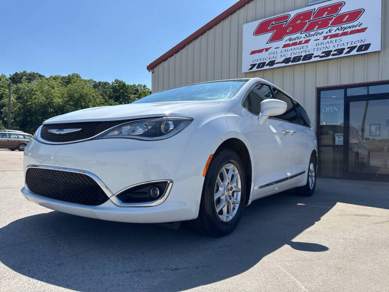 2020 Chrysler Pacifica Touring L
