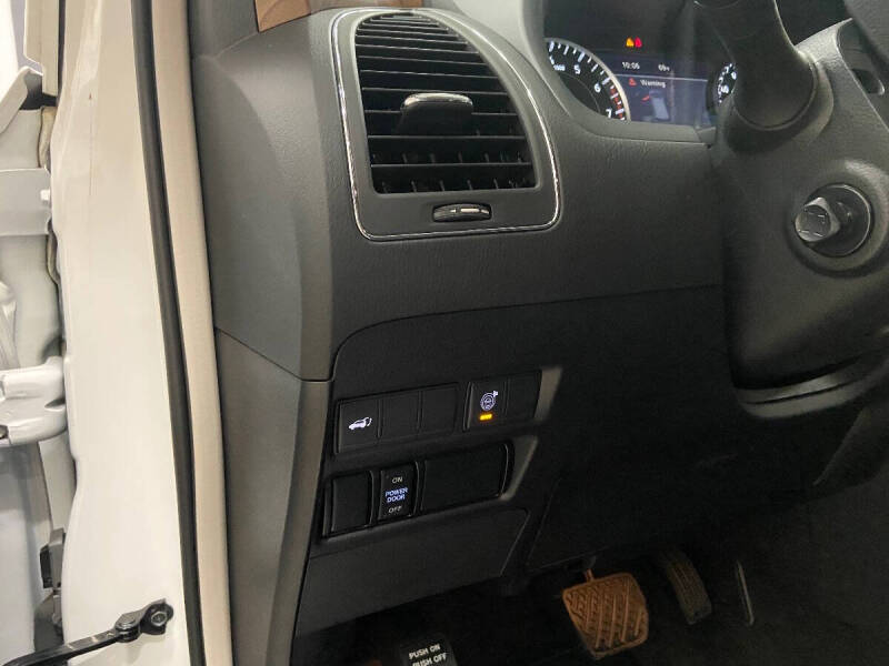 2021 Nissan Armada SL