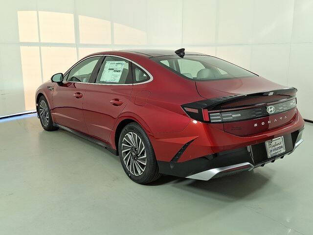2026 Hyundai Sonata Hybrid Limited