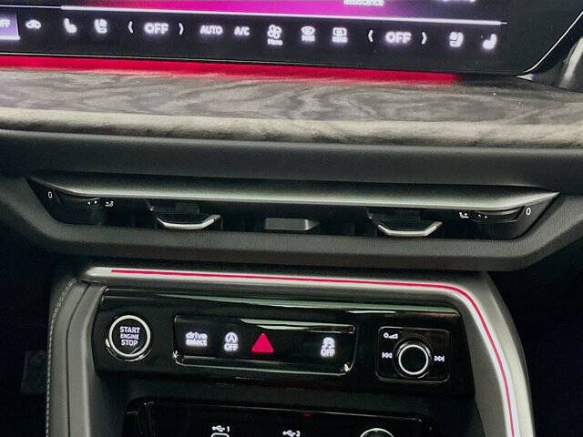 2025 Audi Q5 quattro Premium Plus TFSI