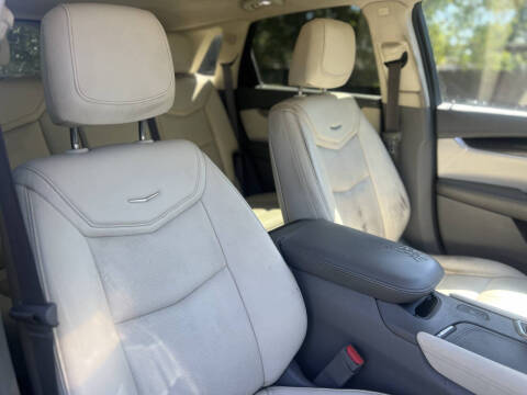 2018 Cadillac XT5 Luxury