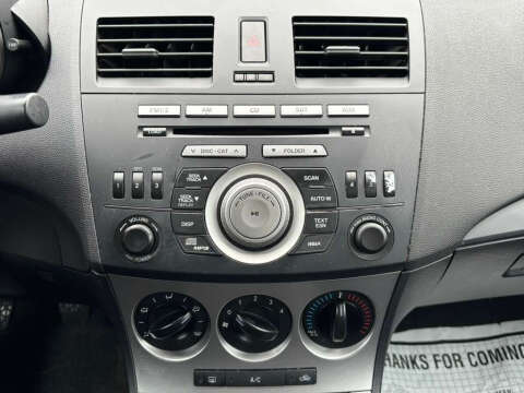 2010 Mazda MAZDA3 i Sport