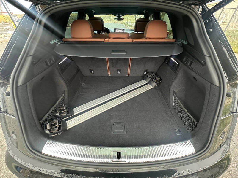 2021 Audi Q5 quattro Prestige 45 TFSI