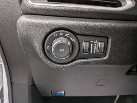 2024 Chrysler Pacifica Touring