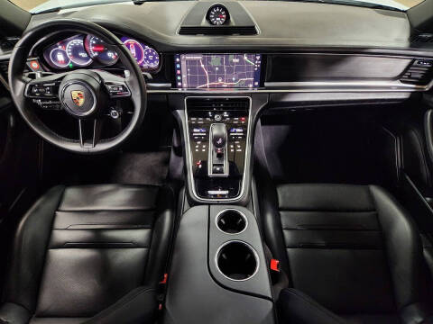 2023 Porsche Panamera