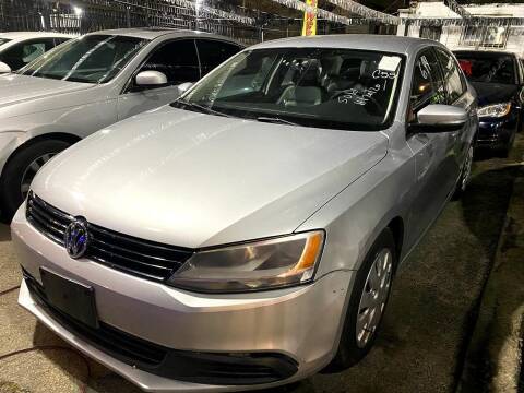 2014 Volkswagen Jetta for sale at Illinois Vehicles Auto Sales Inc in Chicago IL