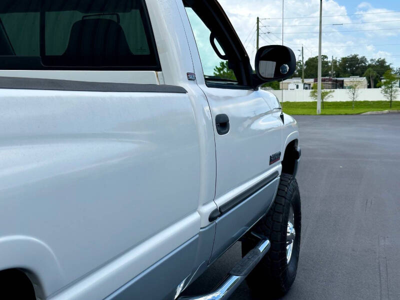 2002 Dodge Ram 2500 SLT