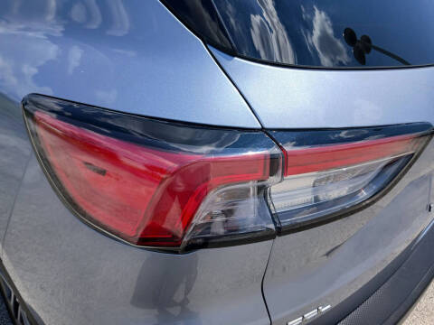 2022 Ford Escape Hybrid SEL