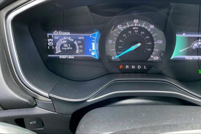 2020 Ford Fusion Hybrid SE