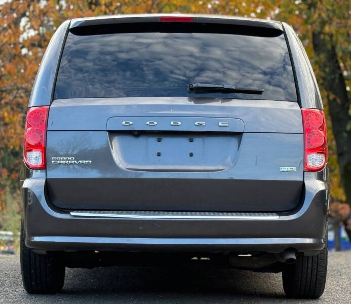 2016 Dodge Grand Caravan SE