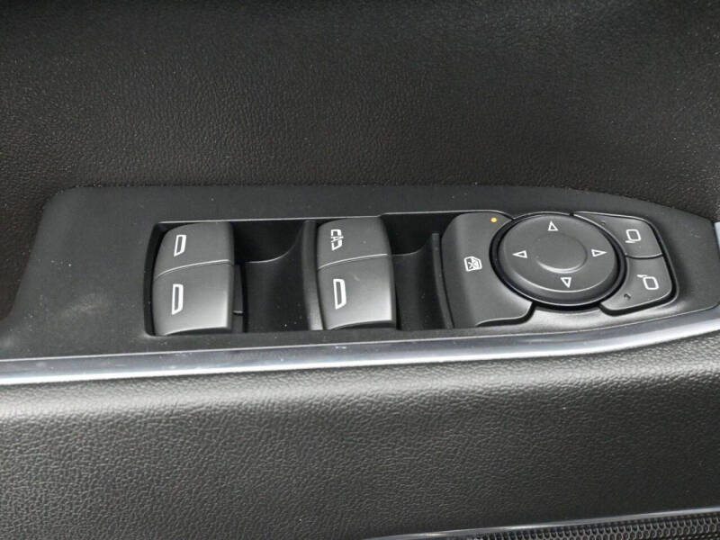 2023 GMC Sierra 1500 Elevation Standard