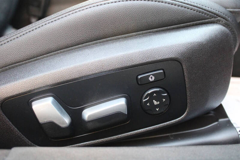 2021 BMW 3 Series 330i