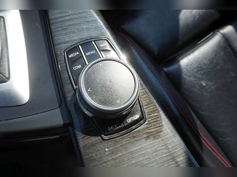 2018 BMW 3 Series 330i