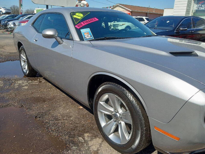 2015 Dodge Challenger SXT