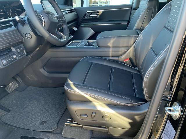 2025 GMC Sierra EV Denali