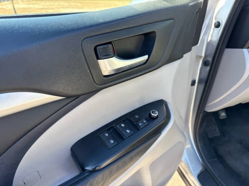 2014 Toyota Highlander XLE