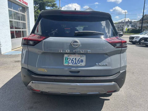 2023 Nissan Rogue SL