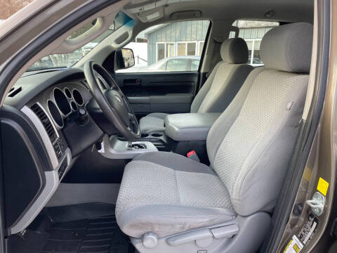 2011 Toyota Tundra Grade