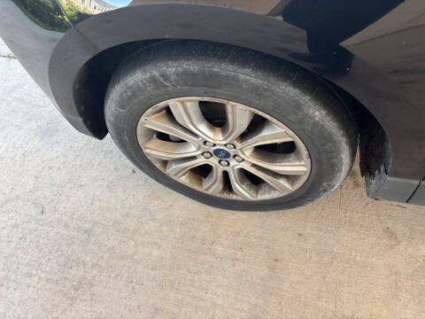 2019 Ford Edge Titanium