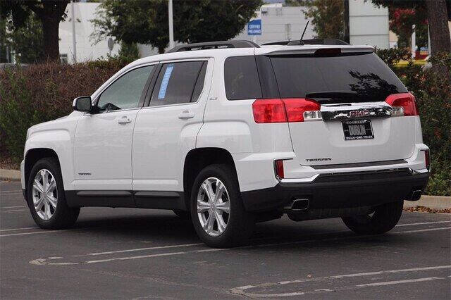 2017 GMC Terrain SLE-2