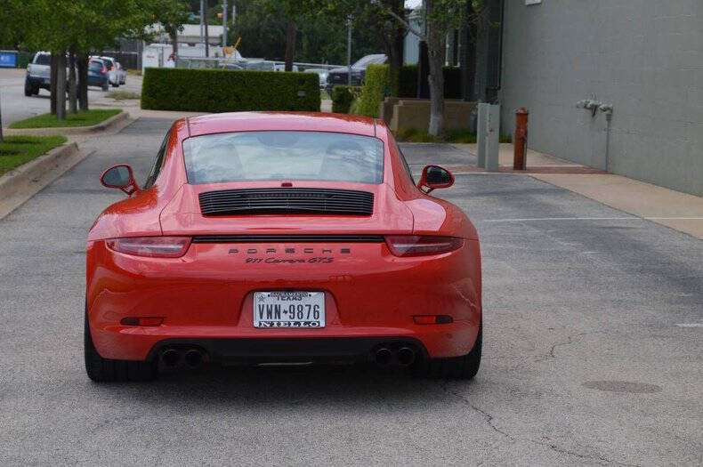 2015 Porsche 911
