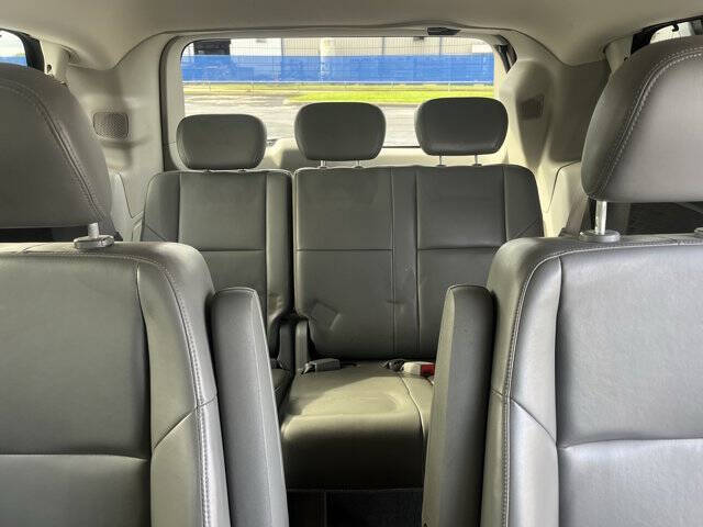 2010 Volkswagen Routan