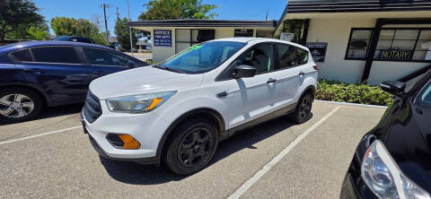 2017 Ford Escape S