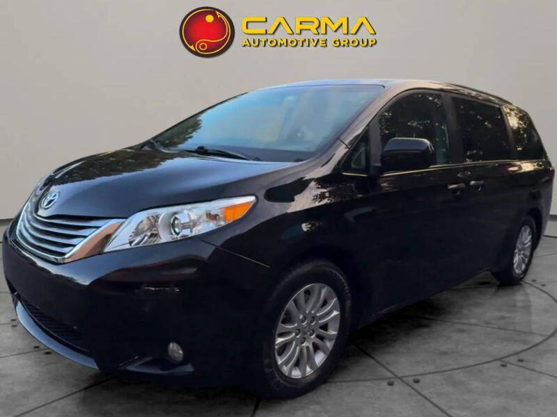 2017 Toyota Sienna XLE Premium 8-Passenger