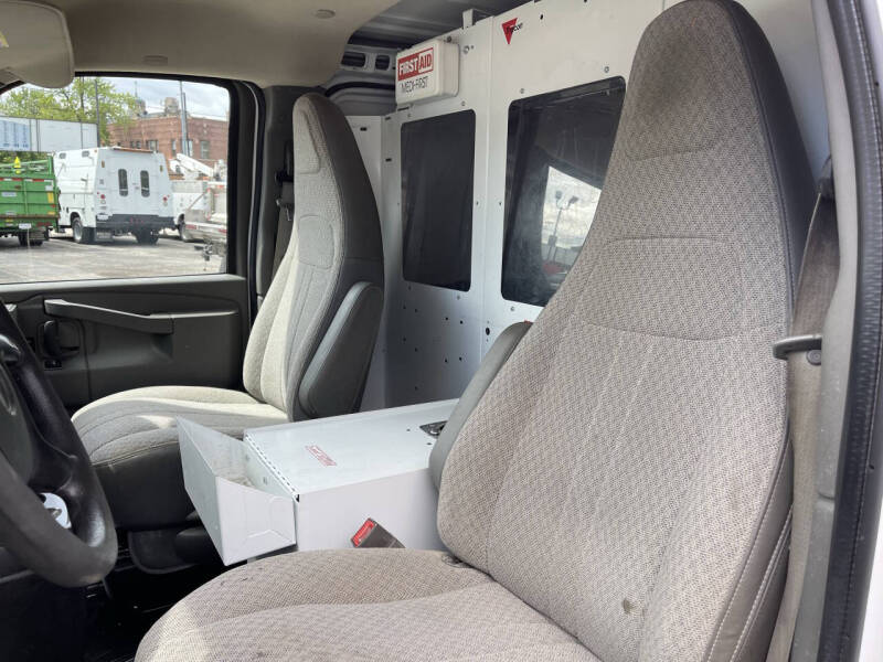 2016 GMC Savana 3500