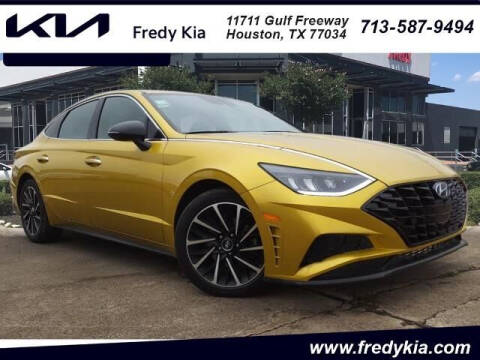 2020 Hyundai Sonata for sale at FREDYS CARS FOR LESS in Houston TX