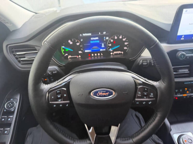 2021 Ford Escape Hybrid SEL