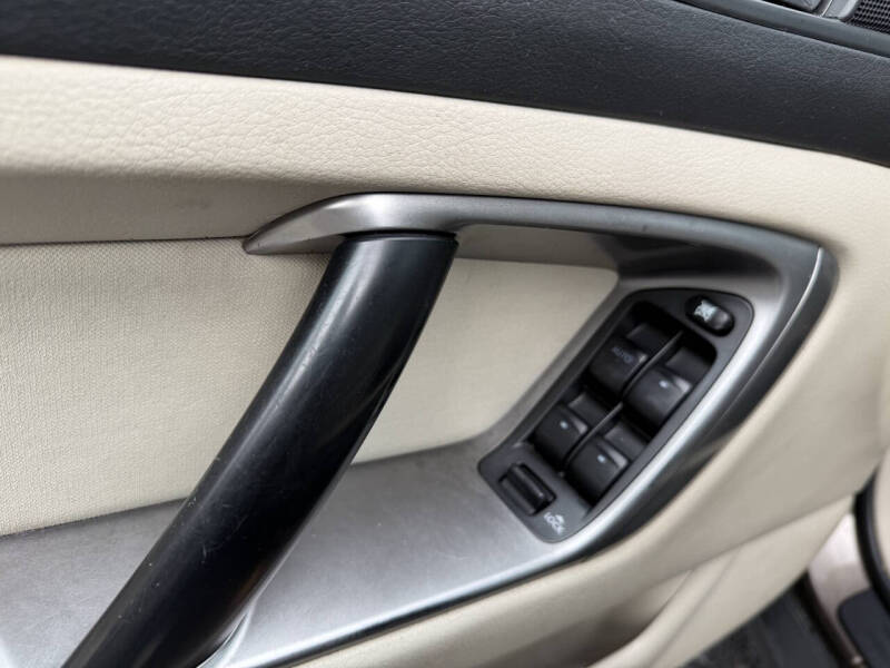 2008 Subaru Outback 2.5i