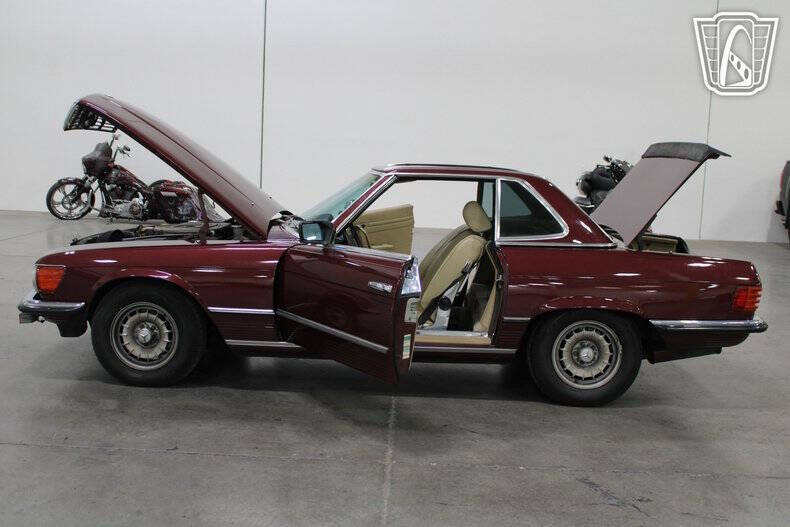 1985 Mercedes-Benz 500-Class