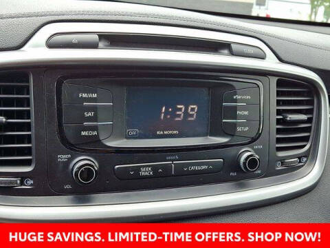 2016 Kia Sorento LX