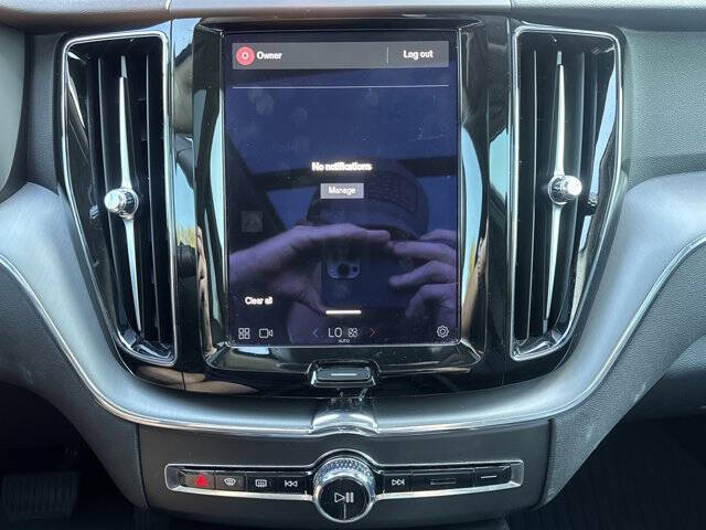 2023 Volvo XC60 B5 Core