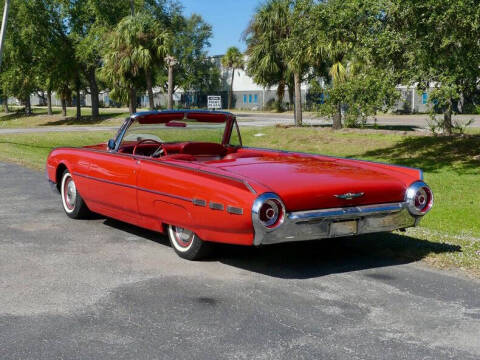 1962 Ford Thunderbird