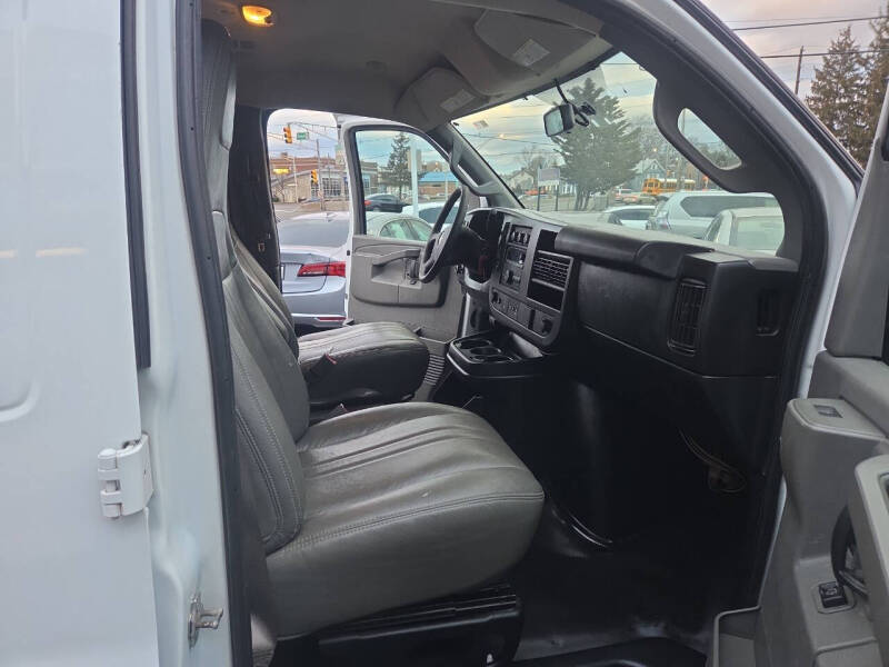2018 Chevrolet Express 2500