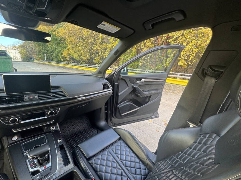 2020 Audi SQ5 3.0T quattro Premium Plus