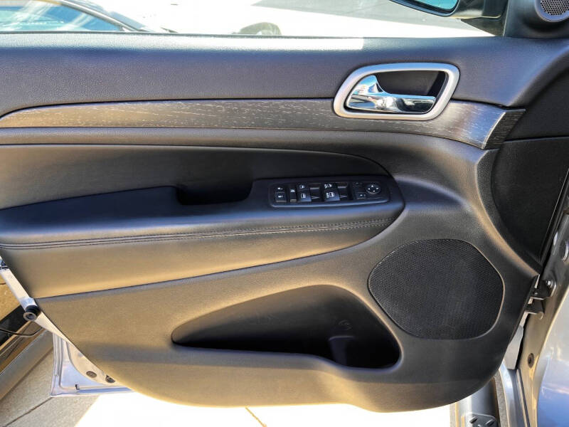 2017 Jeep Grand Cherokee Altitude