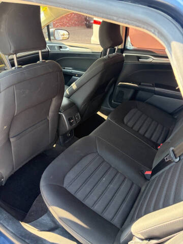 2019 Ford Fusion SE