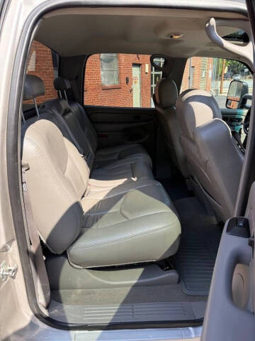 2006 GMC Sierra 2500HD