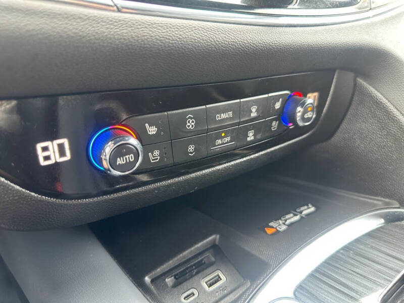 2024 Buick Enclave Premium