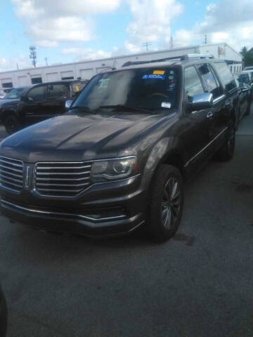 2016 Lincoln Navigator Select