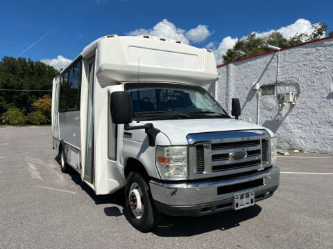 2014 Ford E-Series Chassis for sale at LUXURY AUTO MALL in Tampa FL