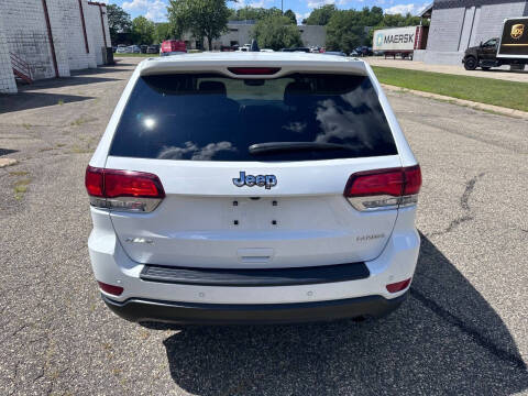 2022 Jeep Grand Cherokee WK Laredo E