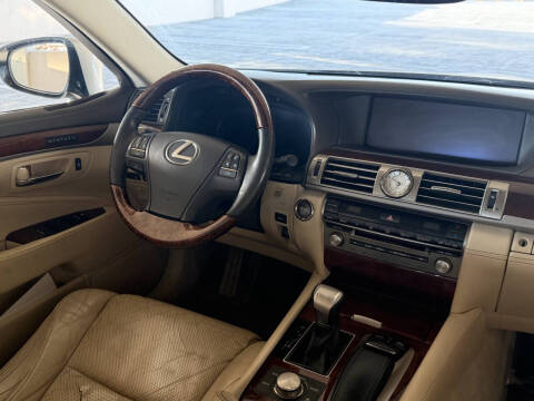2014 Lexus LS 460
